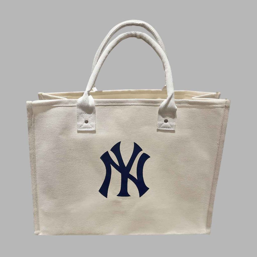 2025 Yankees Beach Tote Night Giveaway 3 2025 Yankees Beach Tote Night Giveaway 3
