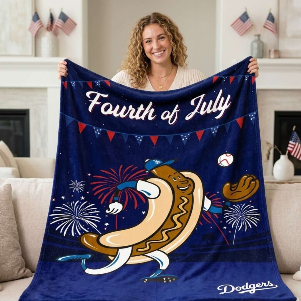 2026 Dodgers Fourth of July Picnic Blanket Giveaway 3