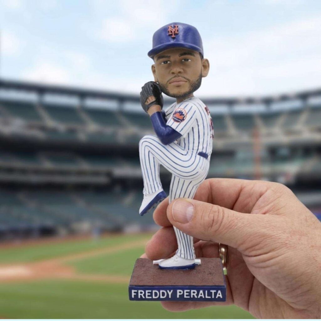 2026 Mets FREDDY PERALTA BOBBLEHEAD Giveaway 3