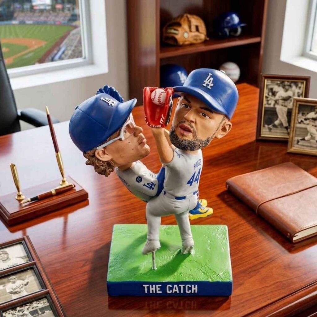 2026 Dodgers The Catch Andy Pages and Kik Hernndez Bobblehead Giveaway 3